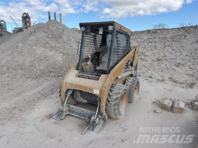 CAT 226B Kompaktlastare