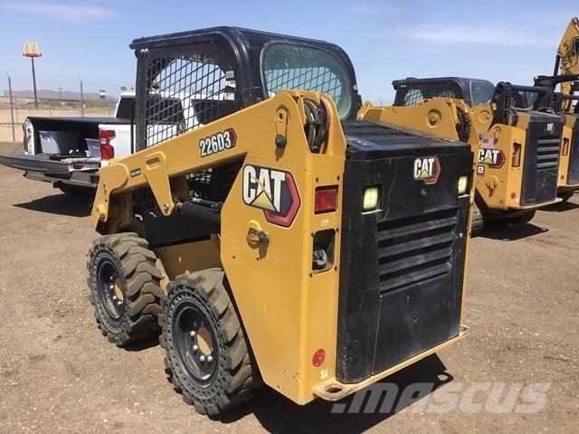 CAT 226D3 Kompaktlastare