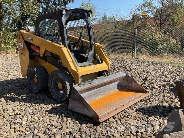 CAT 226D3 Kompaktlastare