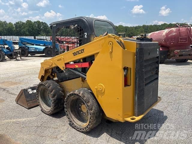 CAT 236D Kompaktlastare