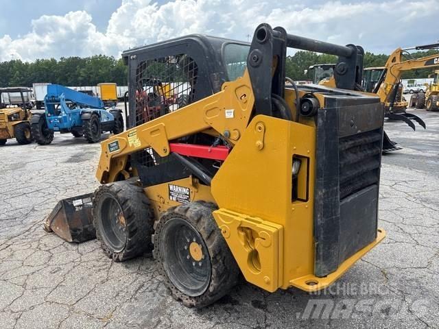 CAT 242D Kompaktlastare