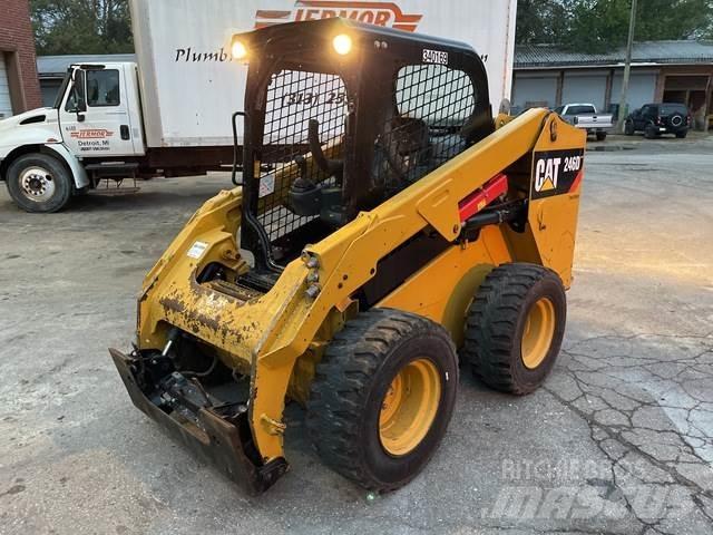 CAT 246D Kompaktlastare