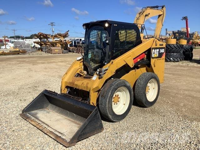 CAT 246D Kompaktlastare