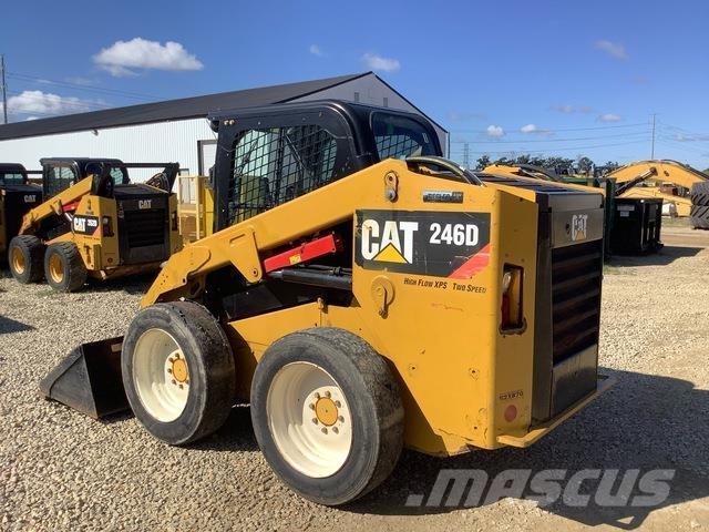 CAT 246D Kompaktlastare