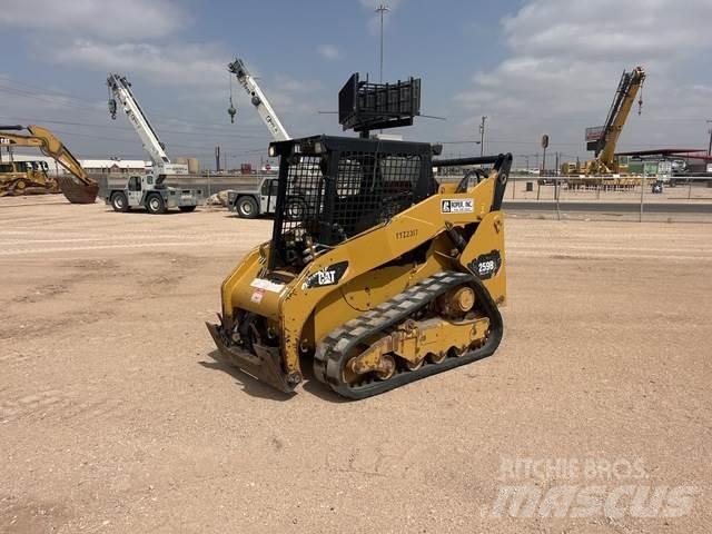 CAT 259B3 Kompaktlastare