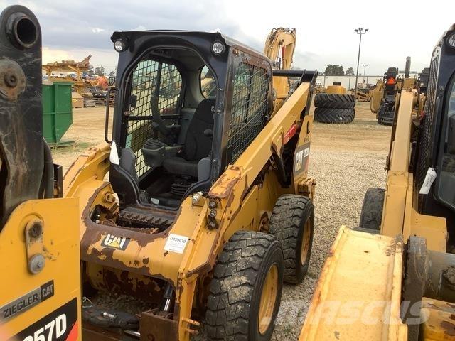 CAT 262D Kompaktlastare