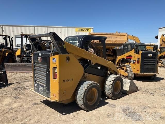 CAT 262D3 Kompaktlastare