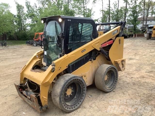 CAT 272D3 Kompaktlastare