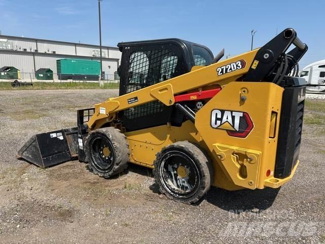 CAT 272D3 Kompaktlastare