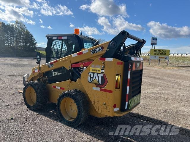 CAT 272D3 Kompaktlastare