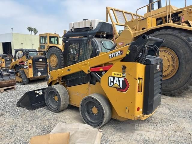 CAT 272D3 XE Kompaktlastare