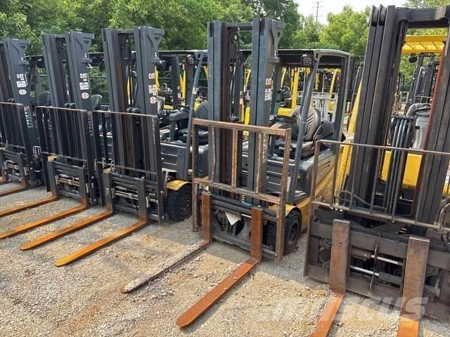 CAT 2ET4000 Elmotviktstruckar