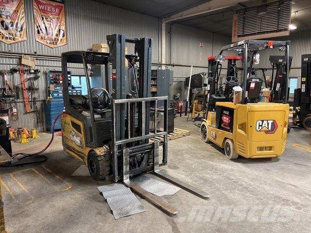 CAT 2ET4000 Elmotviktstruckar