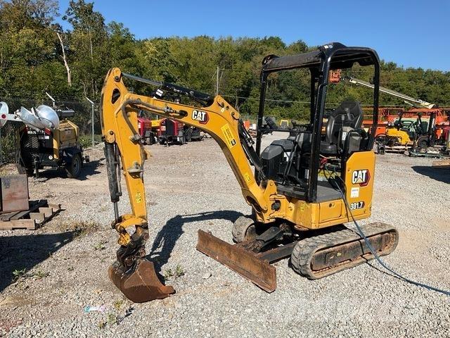 CAT 301.7CR Bandgrävare