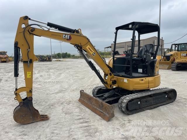 CAT 303.5E2CR Bandgrävare