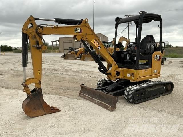 CAT 303 CR Bandgrävare