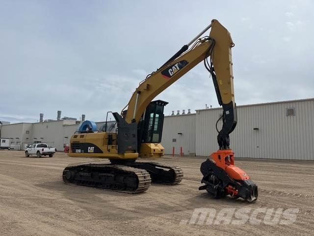 CAT 320DFM Vedklyvar och vedkapar