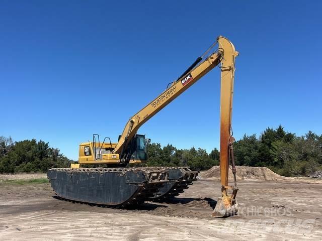 CAT 320E Bandgrävare