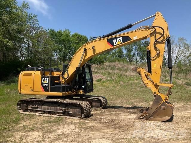CAT 320E L Bandgrävare