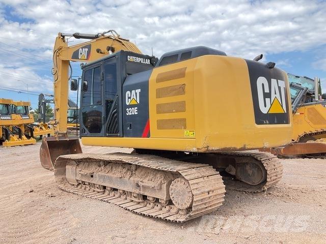 CAT 320E L Bandgrävare