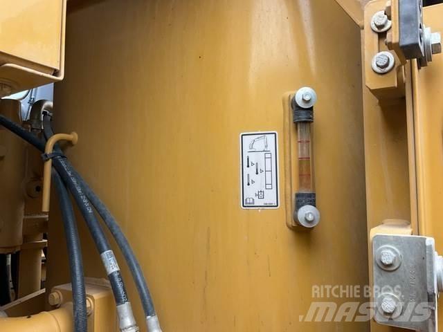CAT 320GX Bandgrävare