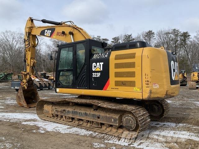 CAT 323F Bandgrävare