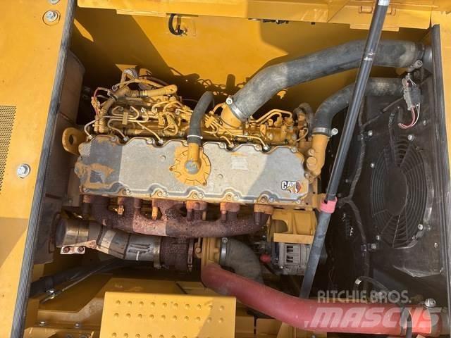 CAT 323GC Bandgrävare