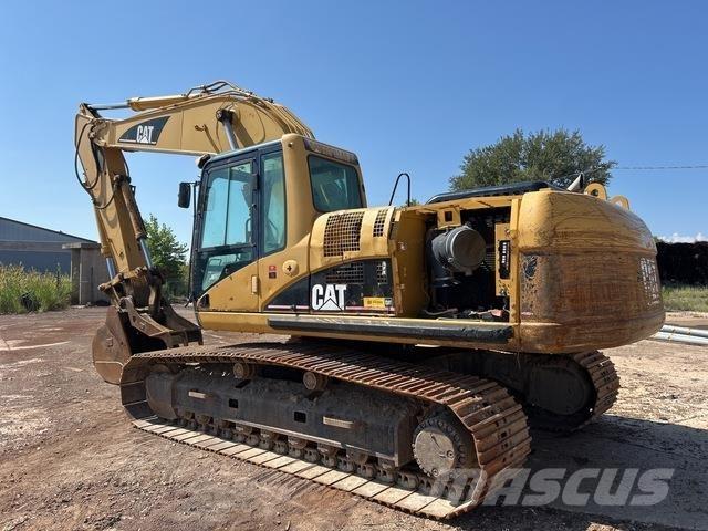 CAT 325C Bandgrävare