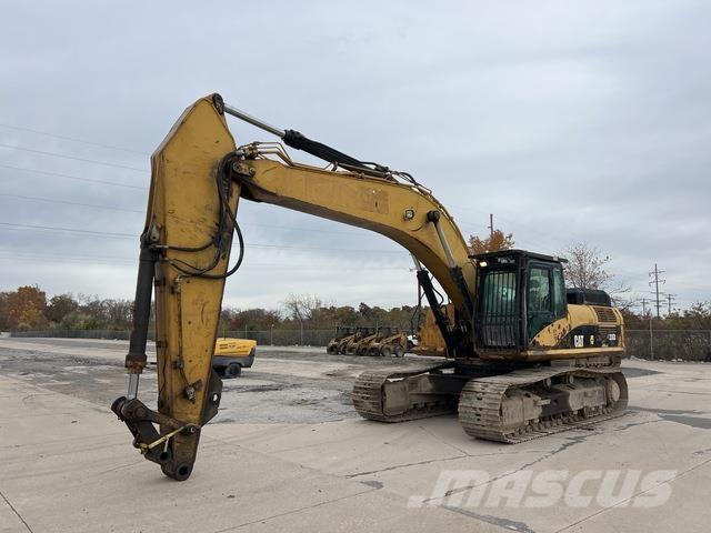 CAT 330D Bandgrävare