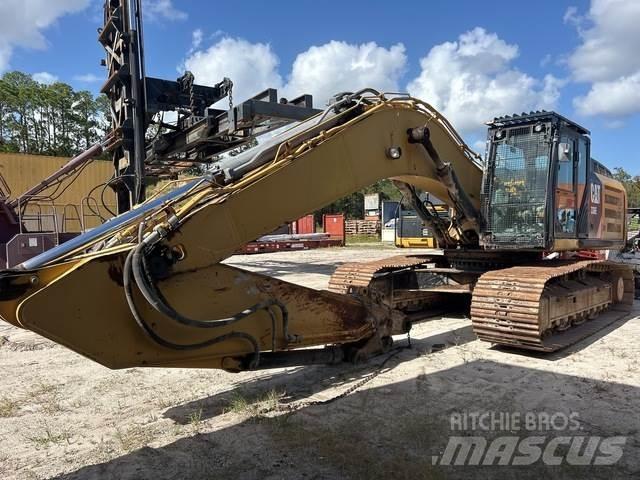 CAT 336E L Bandgrävare