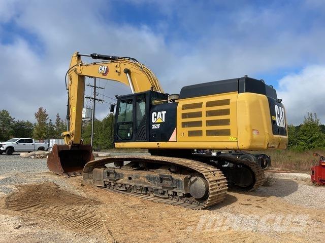 CAT 352F Bandgrävare