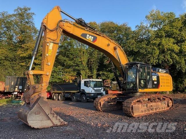 CAT 352F Bandgrävare