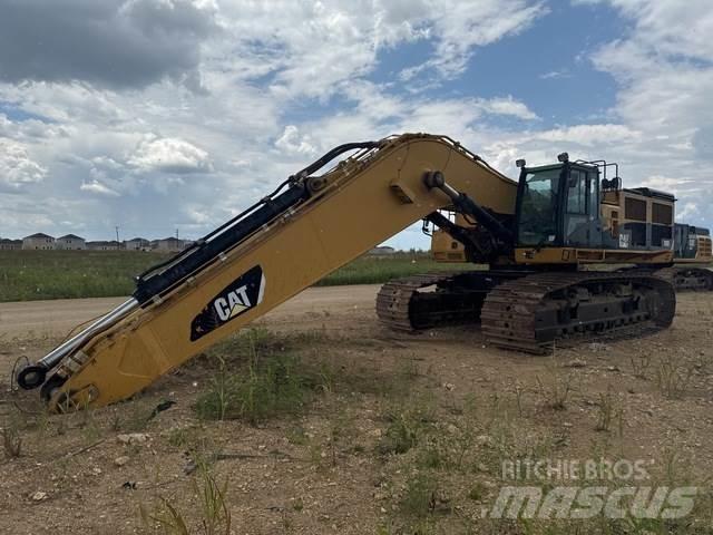 CAT 390D L Bandgrävare