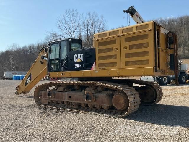 CAT 390F Bandgrävare