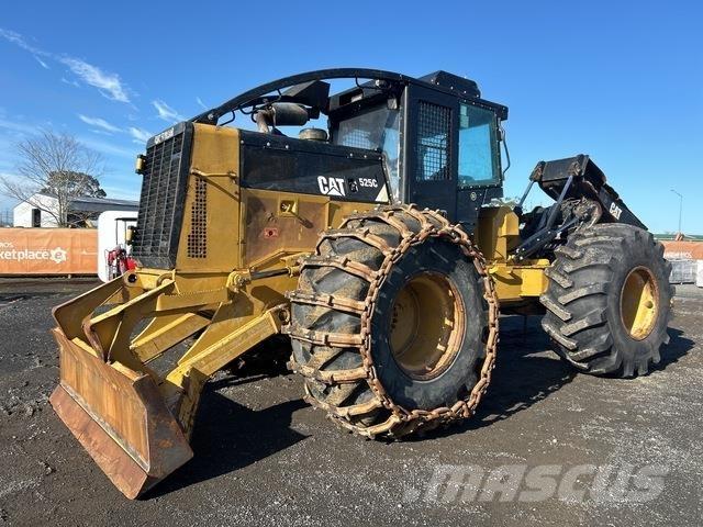 CAT 525C Lunnare