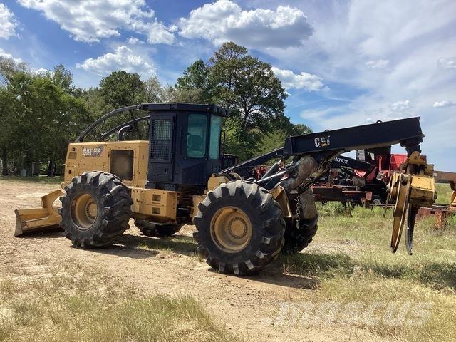 CAT 525D Lunnare