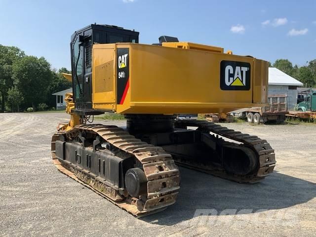 CAT 541 Fällare-läggare