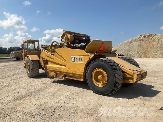 CAT 613B Schaktvagnar