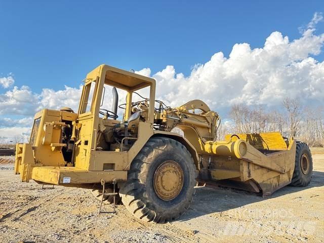 CAT 621B Schaktvagnar
