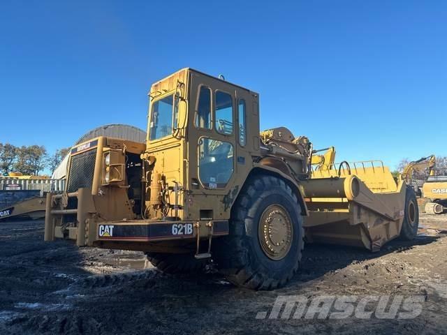 CAT 621B Schaktvagnar