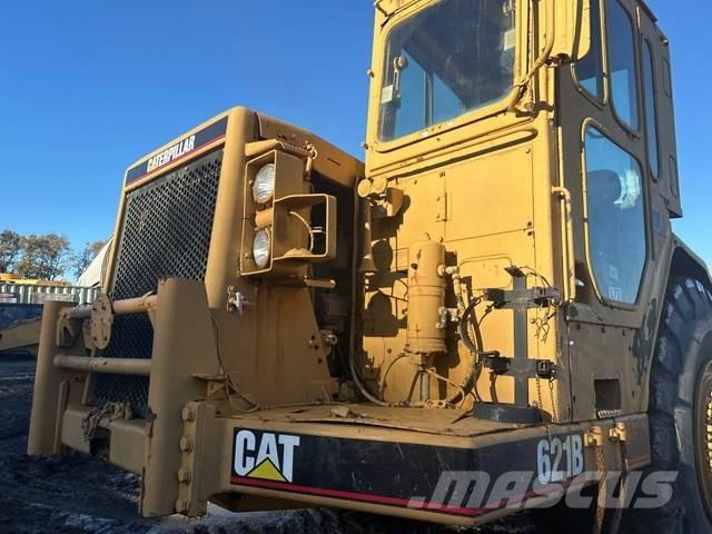 CAT 621B Schaktvagnar