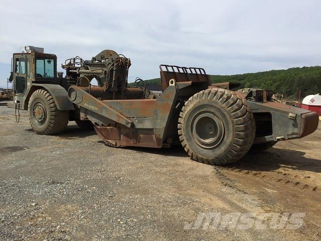 CAT 621B MIL Schaktvagnar