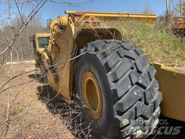 CAT 623 Schaktvagnar