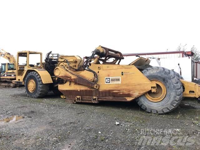 CAT 623B Schaktvagnar
