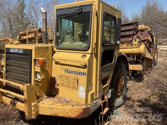 CAT 623F Schaktvagnar