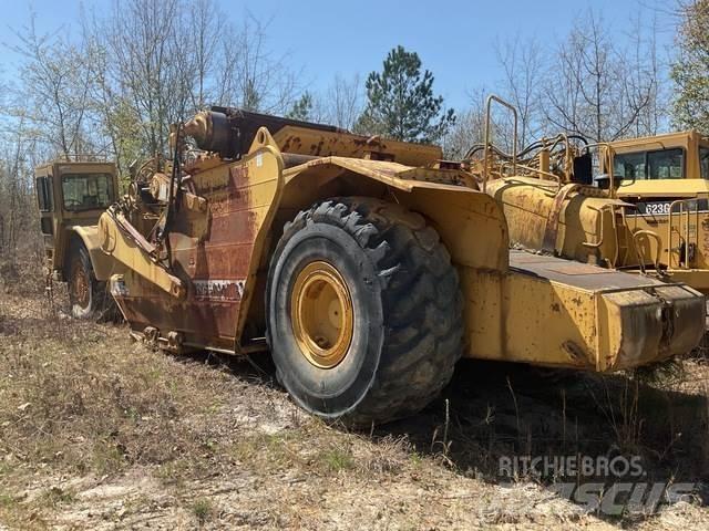 CAT 623F Schaktvagnar