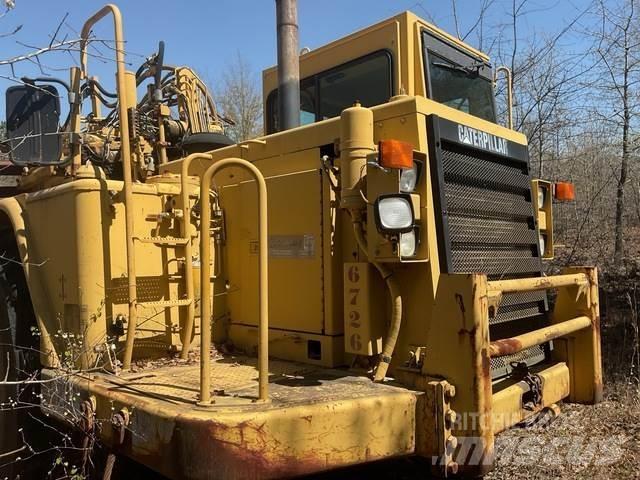 CAT 623F Schaktvagnar