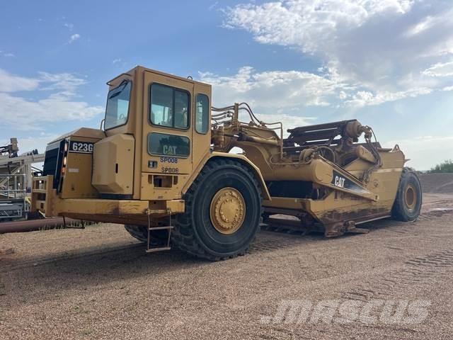 CAT 623G Schaktvagnar