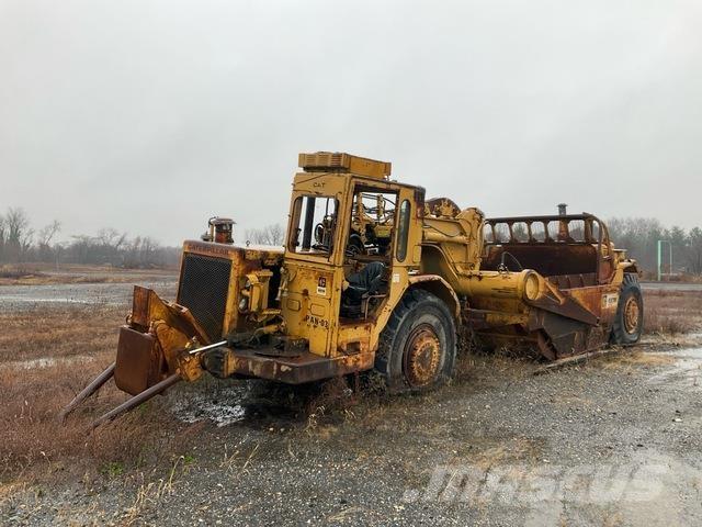 CAT 627B Schaktvagnar