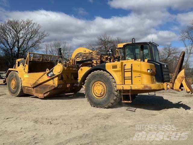 CAT 627H Schaktvagnar